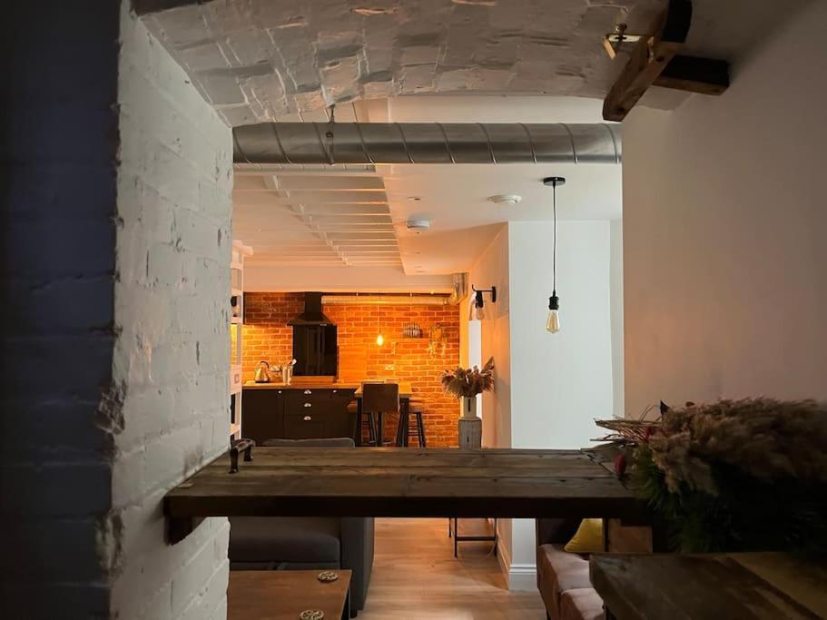 Newly Renovated Stunning Warehouse Apartment Bournemouth Ngoại thất bức ảnh