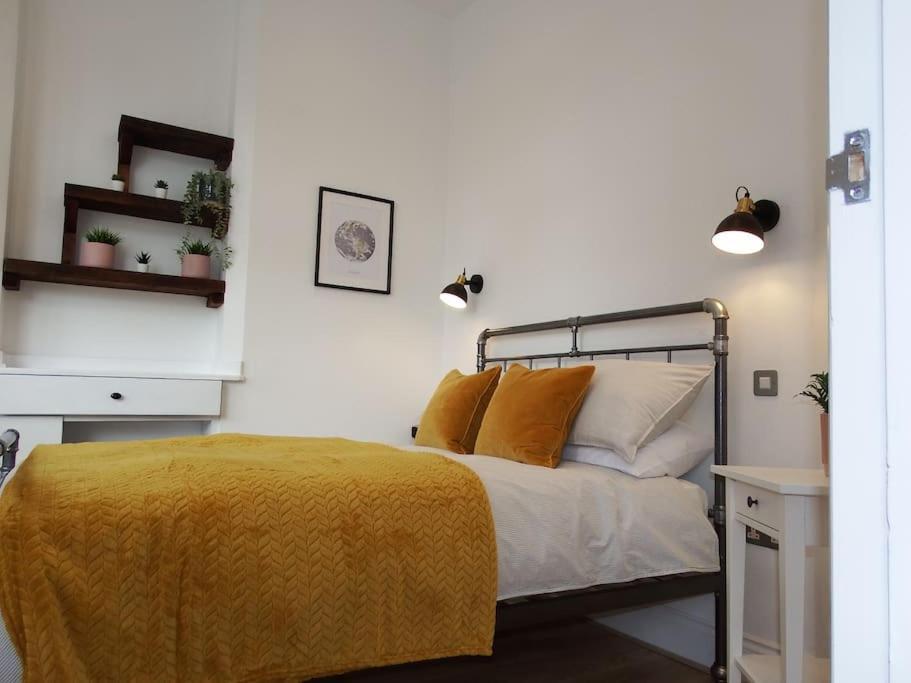 Newly Renovated Stunning Warehouse Apartment Bournemouth Ngoại thất bức ảnh
