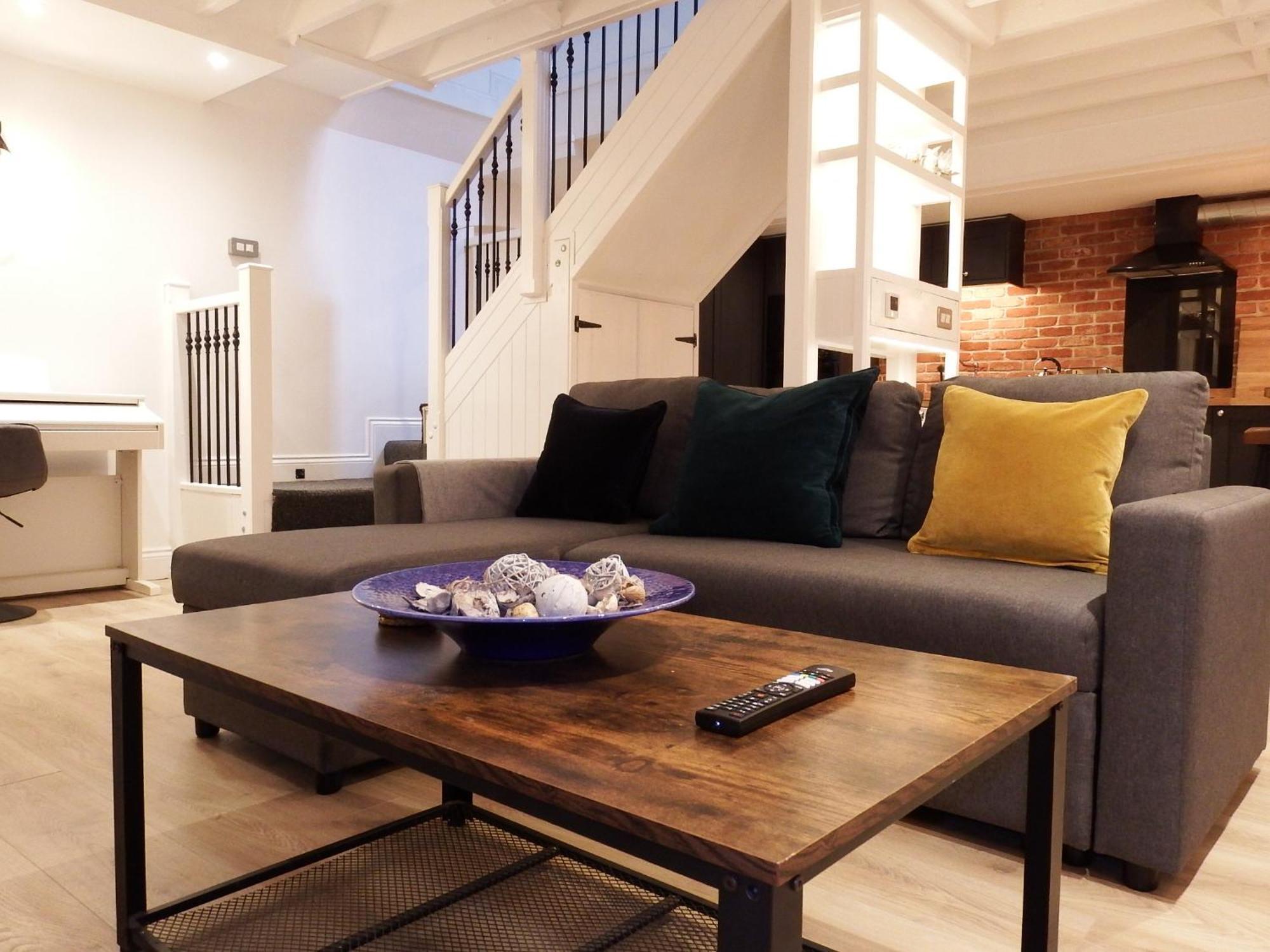 Newly Renovated Stunning Warehouse Apartment Bournemouth Ngoại thất bức ảnh