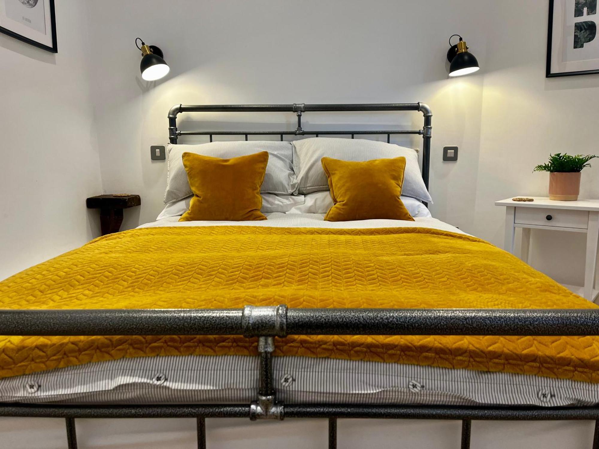 Newly Renovated Stunning Warehouse Apartment Bournemouth Ngoại thất bức ảnh