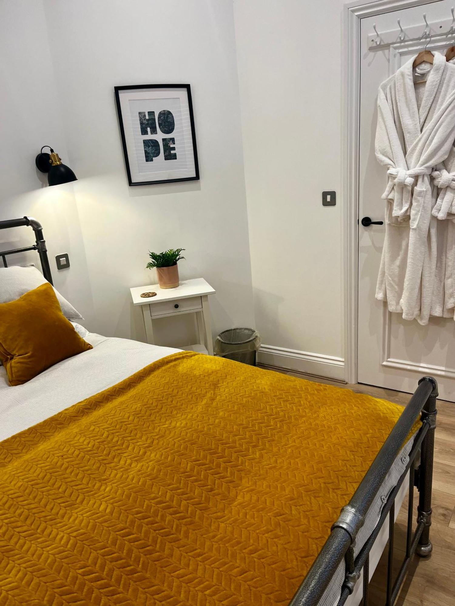Newly Renovated Stunning Warehouse Apartment Bournemouth Ngoại thất bức ảnh